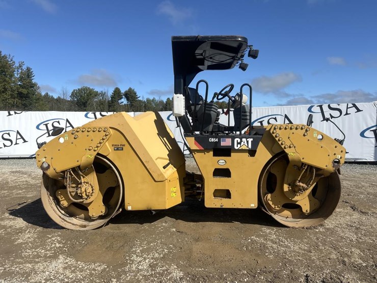 caterpillar-cb54-image-6