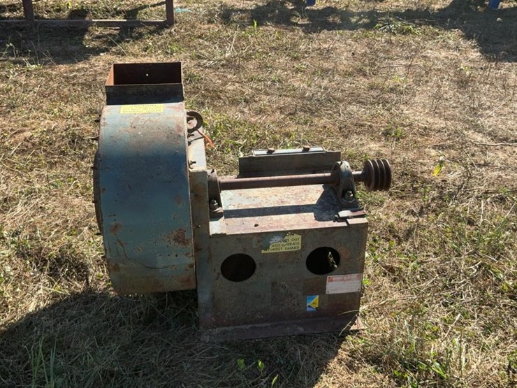 #211-•-new-york-dust-blower-image-1