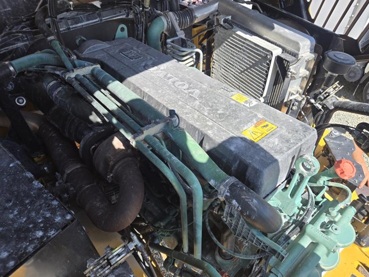 volvo-a40e-image-46