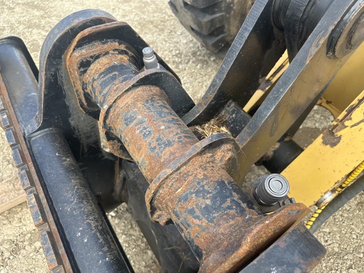 caterpillar-930h-image-24