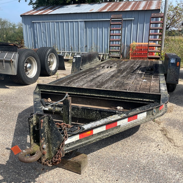 #1028 • Contrail 16' Trailer (Has WI Title)