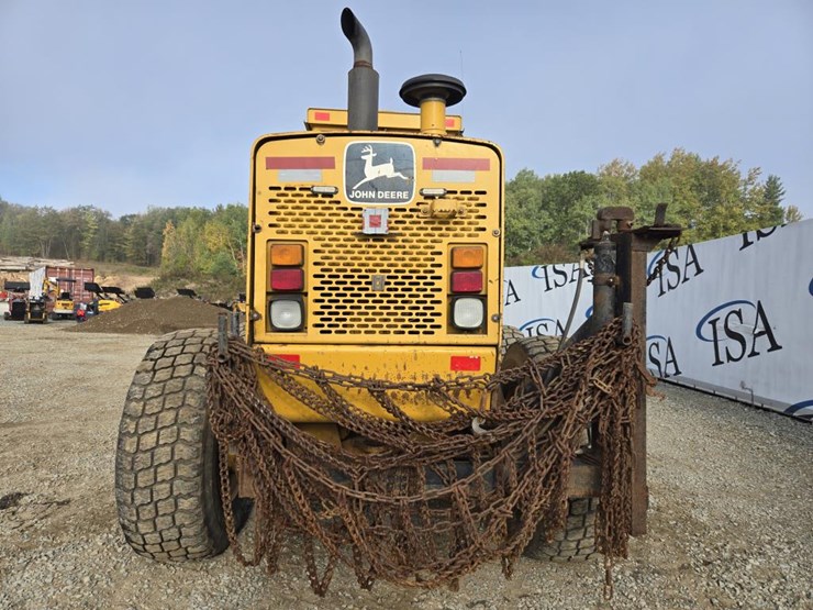 deere-770bh-image-4