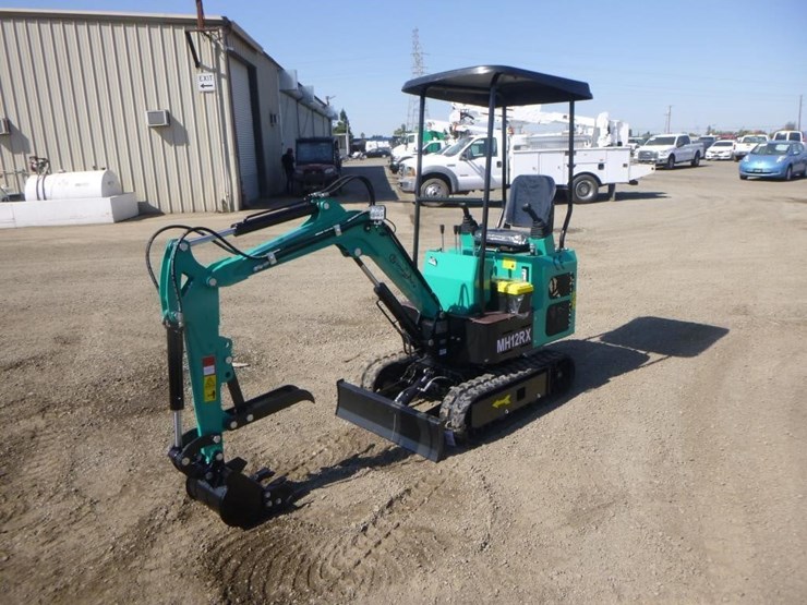 2025-agt-mh12rx-hydraulic-excavator-image-1