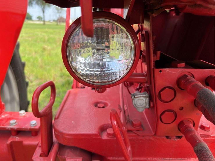 farmall-460-diesel-image-56