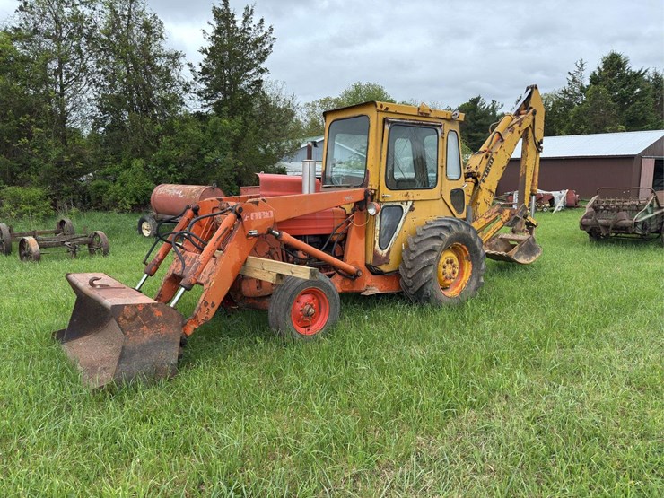 ford-backhoe-image-1
