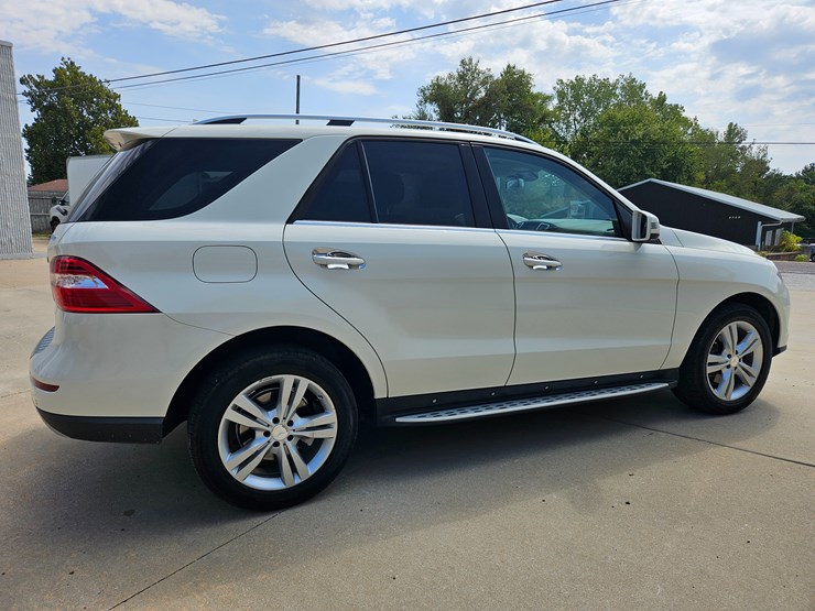 #18517-•-2013-mercedes-benz-m-class-multipurpose-vehicle-(mpv)-image-15