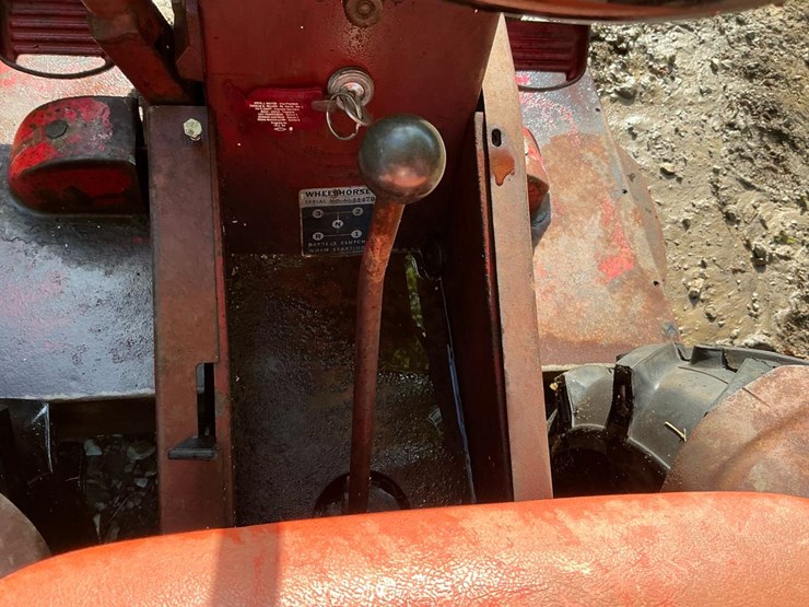 #114-•-wheel-horse-garden-tractor-image-32