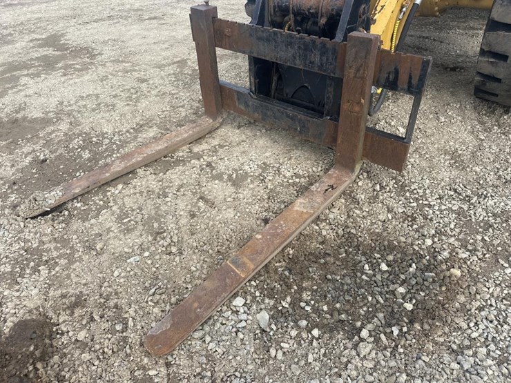caterpillar-930h-image-22