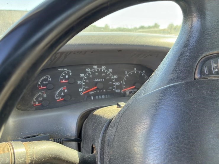 2001-ford-f550-image-12