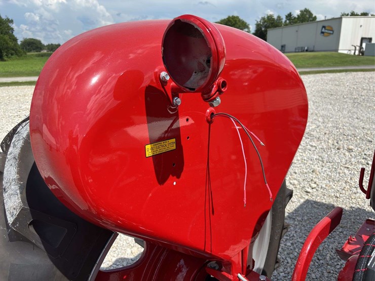 farmall-340-image-41