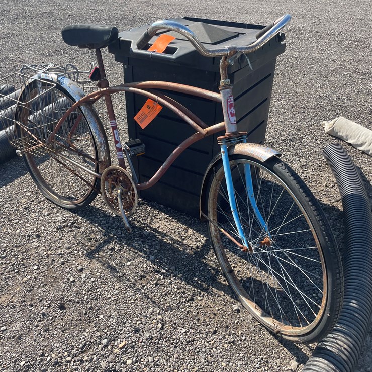 #6640 • Vintage Schwinn Bike