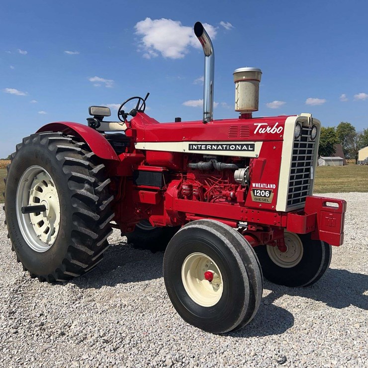 INTERNATIONAL 1206