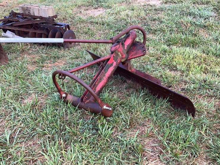 #109-•-3-pt.-angling-blade-image-1