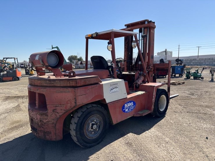 clark-gph75-forklift-image-3