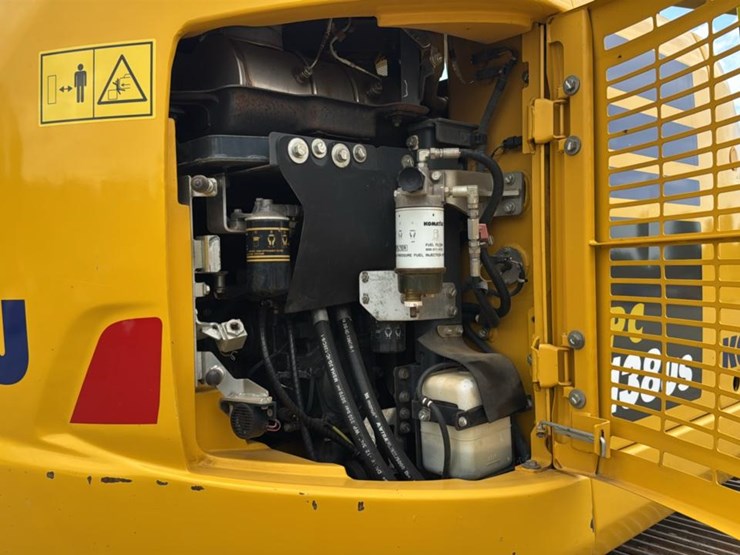 2022-komatsu-pc138-image-39