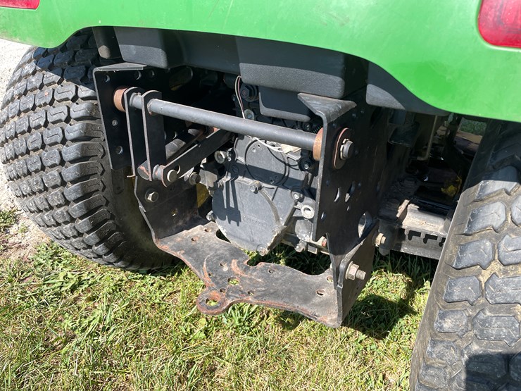 john-deere-x465-image-17