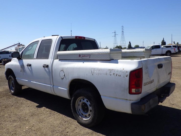 2003-dodge-ram-1500-image-4