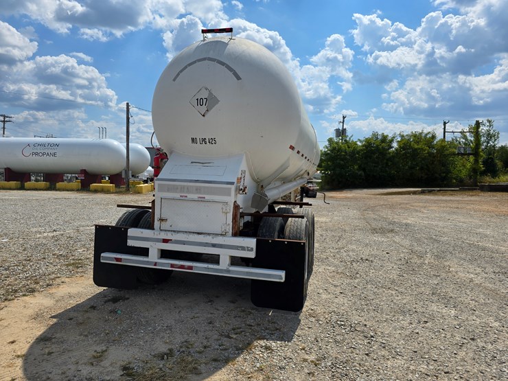 #16593-•-1970-mississippi-tank-company-gas-tank-trailers-image-29