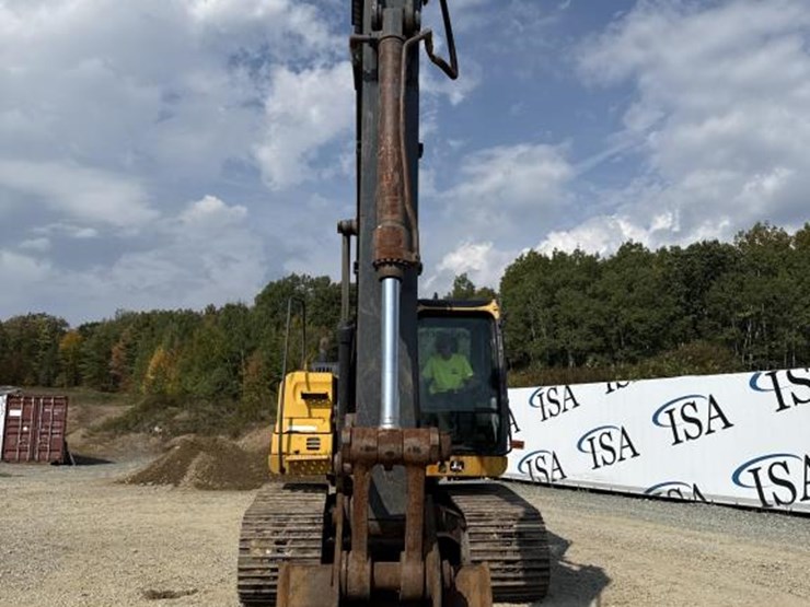 deere-160g-lc-image-8