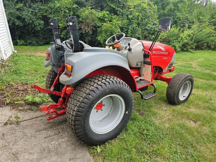 #2019-•-mccormick-gx45a-compact-tractor-image-5