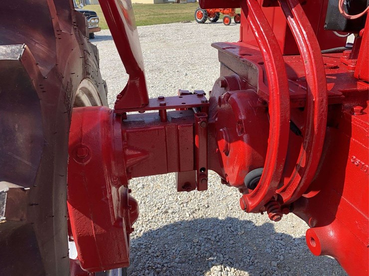 farmall-super-m-high-clearance-lp-image-24