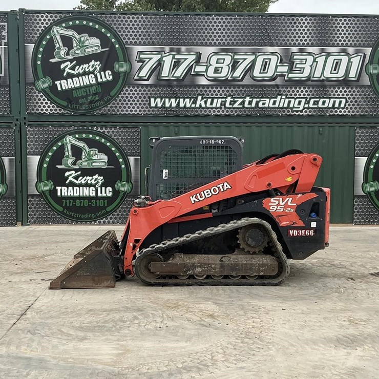 2017 KUBOTA SVL95-2