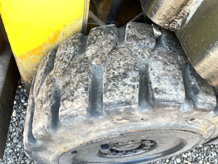 #1039-•-hyster-lp-forklift-image-9