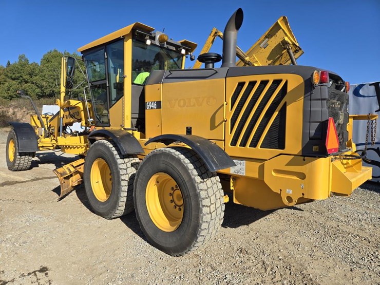 2007-volvo-g946-image-3