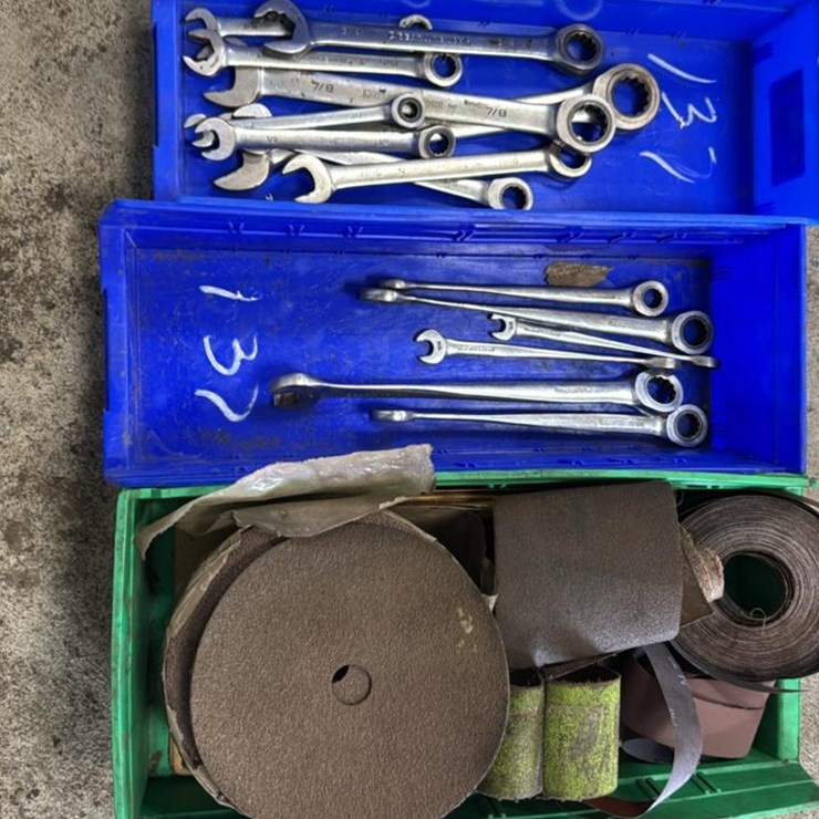 #137 • Sander Pads, Belts, and Wrenches
