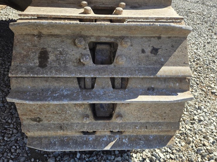 komatsu-pc210-lc-10-image-72