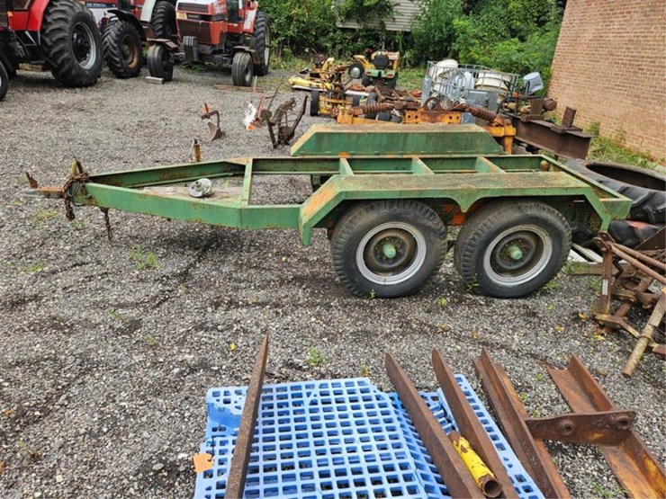#2065-•-tandem-axle-trailer-frame-image-2