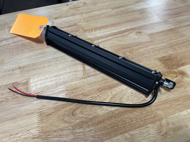 #5504-•-new-10"-led-light-bar-(cw)-image-4