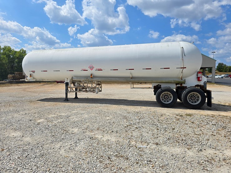 #16593-•-1970-mississippi-tank-company-gas-tank-trailers-image-14