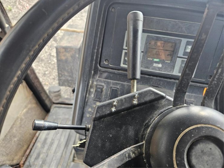 #2005-•-case-international-5140-tractor-image-20