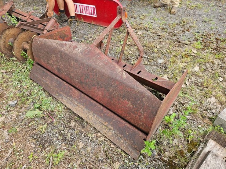 #2021-•-66"-3pt-box-blade-image-6