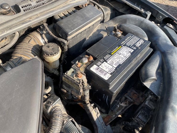 #1024-•-2010-nissan-sentra-ser-spec-v-sedan-(has-wi-title)-image-37