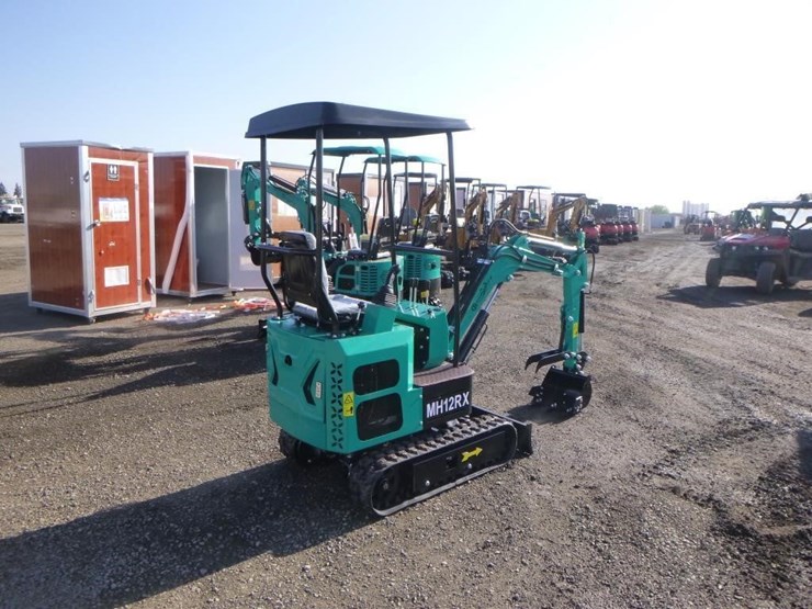 2025-agt-mh12rx-hydraulic-excavator-image-3