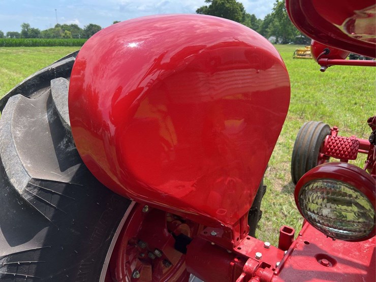 farmall-560-lp-image-73