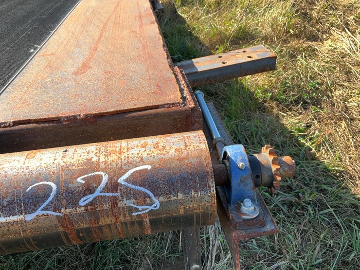 #225-•-belt-conveyor-image-9