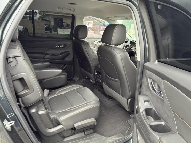 2019-chevrolet-traverse-image-9