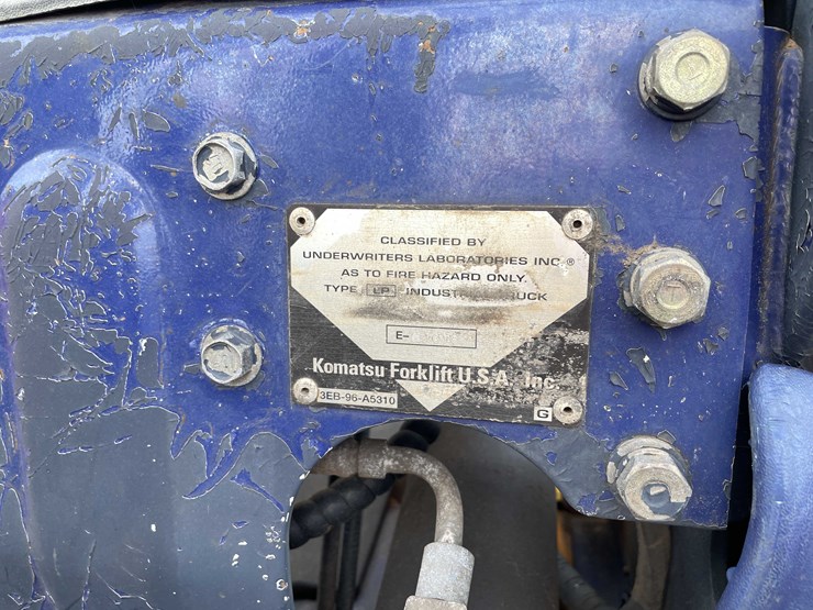 #1982-•-komatsu-forklift-(o4)-image-83