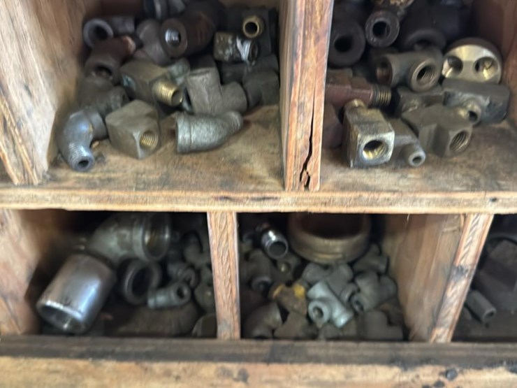 #123-•-wooden-bolt-bin-with-various-pipe-fittings-image-6