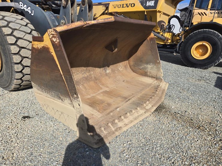 2007-deere-844j-image-10