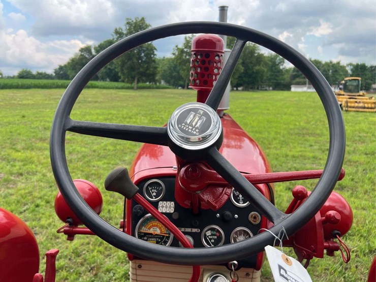 farmall-560-diesel-image-56
