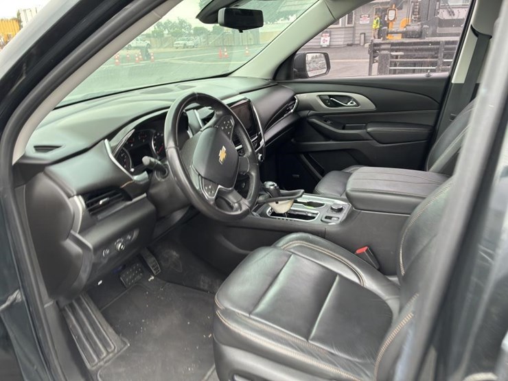 2019-chevrolet-traverse-image-12