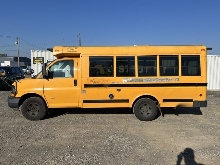 2007-chevrolet-express-school-bus-image-7