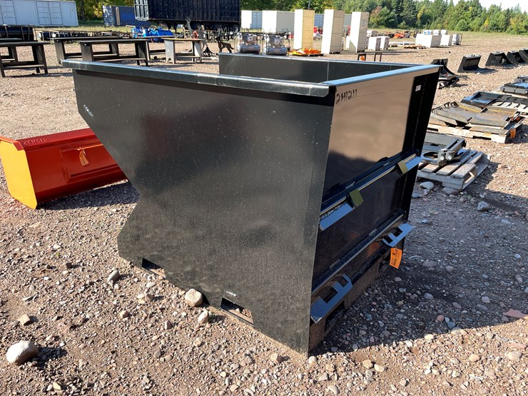 #8210-•-new-kc-skid-steer-trash-hopper-image-6