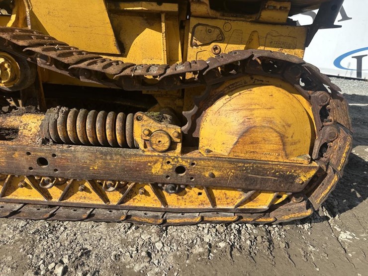 john-deere-300-image-45