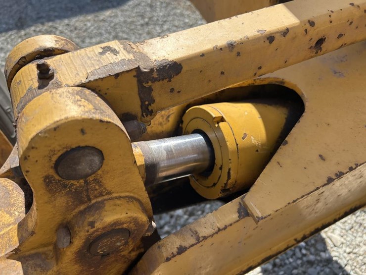 deere-770bh-image-22