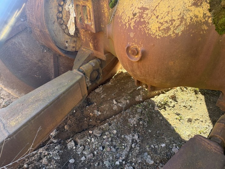caterpillar-836-image-14
